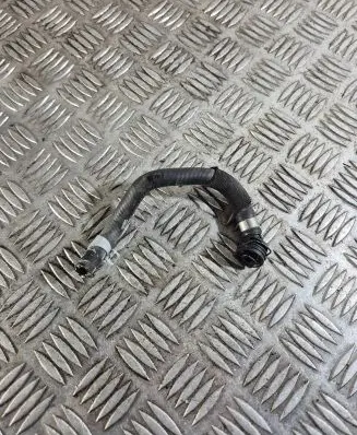 Volvo XC40 Engine coolant pipe/hose 32249489