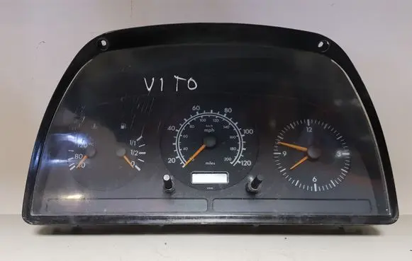 Mercedes-Benz Vito Viano W638 Speedometer (instrument cluster) A0005428601