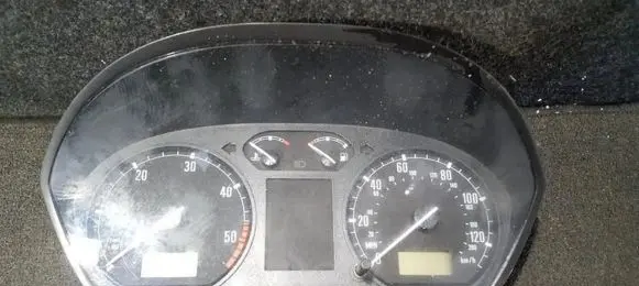 Skoda Fabia Mk1 (6Y) Speedometer (instrument cluster) vwz7z0y3287442