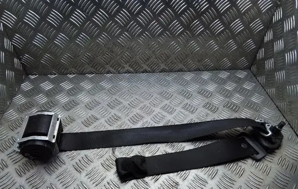Opel Astra H Front seatbelt 602143100C 13253566 N13252828