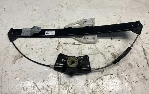 Audi Q2 - Rear window lifting mechanism without motor 81A839461