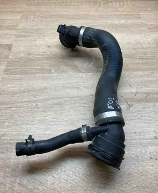 BMW 7 F01 F02 F03 F04 Engine coolant pipe/hose 7575427 7575620