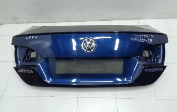 Volkswagen Jetta VI Tailgate/trunk/boot lid