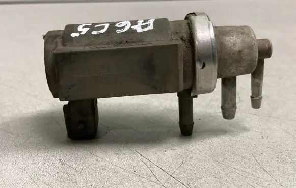 Audi A6 S6 C5 4B Turbo solenoid valve 059906627A 7210321
