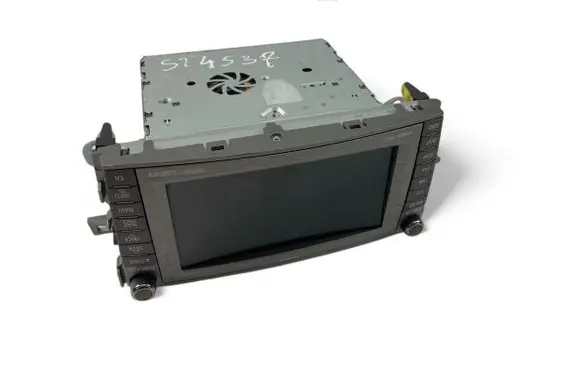 Toyota Verso-S Radio/CD/DVD/GPS head unit 8612064030