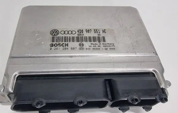 Audi A6 S6 C5 4B Engine control unit/module 4D0907551AE 0261204807 9826SA51