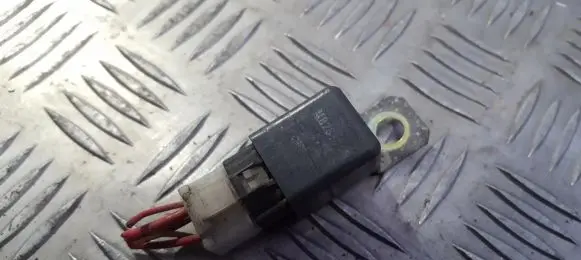 Mitsubishi Galant Other relay mb261260