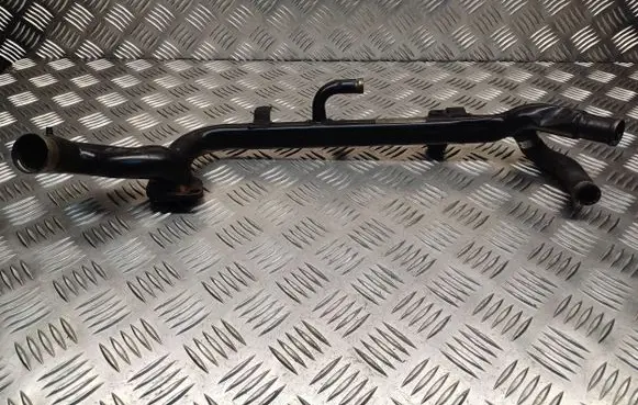 Opel Zafira B Engine coolant pipe/hose 55195737