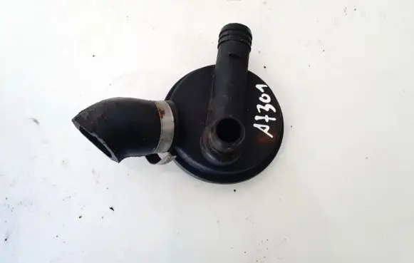 Audi 80 90 S2 B4 Breather/breather pipe/hose 037129101k 3911170962