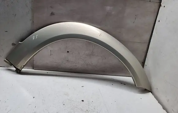 Subaru Outback Fender trim (molding) 