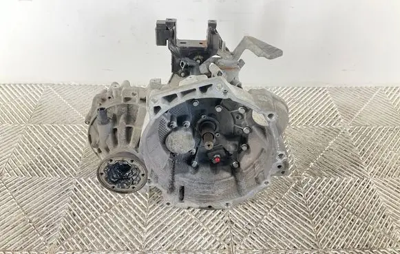 Seat Ibiza IV (6J,6P) Manual 5 speed gearbox KFK