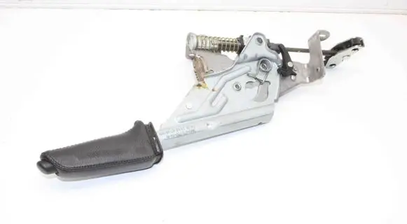 BMW X1 E84 Hand brake release handle 6782750