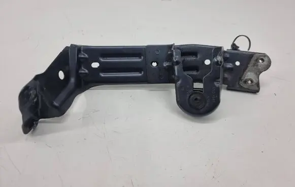 Cupra Formentor Fender mounting bracket 5FF805371B