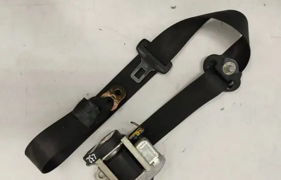 Skoda Octavia Mk2 (1Z) Front seatbelt 1Z0857701A 602519000 008L000