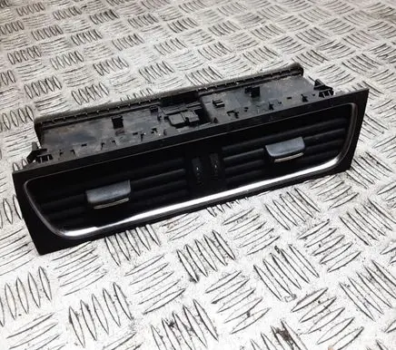 Audi A5 8T 8F Dash center air vent grill 8T2820951B 06485006