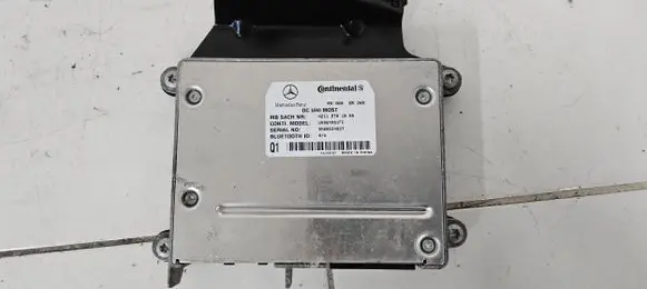 Mercedes-Benz R W251 Bluetooth control unit module A2118701885 UH06MM01FC DM60524827
