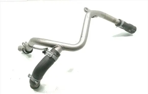 Mercedes-Benz A W176 Engine coolant pipe/hose