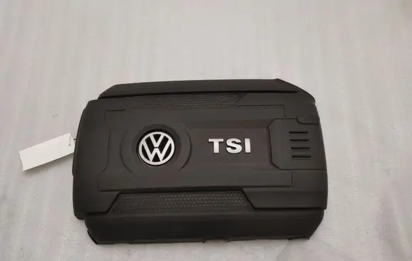 Volkswagen PASSAT B8 USA Engine cover (trim) 06K103925D