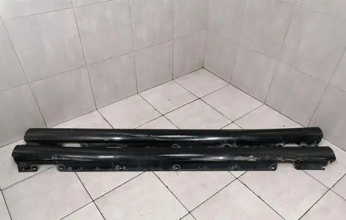 Mercedes-Benz E W211 Side skirt rear trim A2116980554