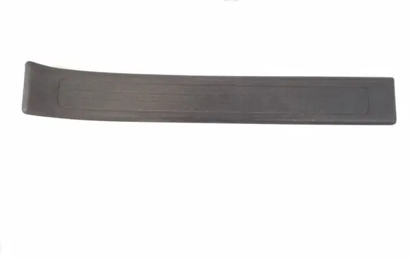 Mercedes-Benz GL X164 Front sill trim cover A1646801635