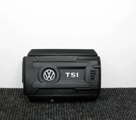 Volkswagen Golf VII Engine cover (trim) 06K103925BN