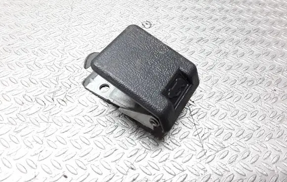 Mitsubishi Outlander Engine bonnet (hood) release handle