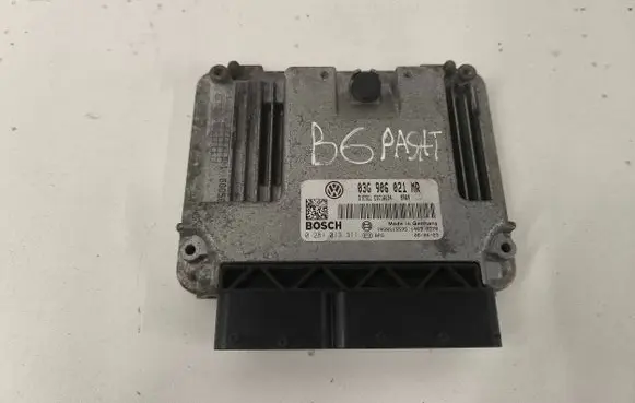 Volkswagen PASSAT B6 Engine control unit/module 03G906021MR 1039S15595 0281013311