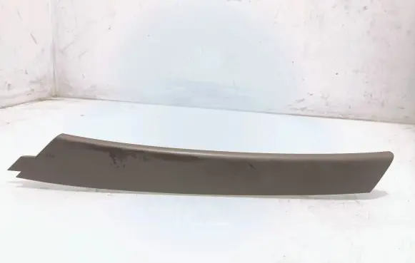 Volkswagen Tiguan Front door interior handle trim 5N0867172D