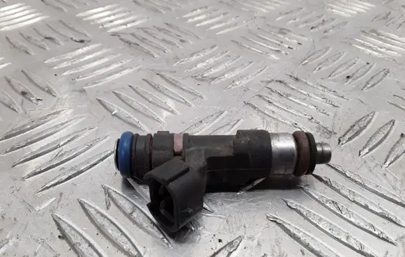 Nissan Titan Fuel injector 0280158007
