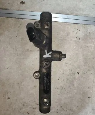 Audi A6 S6 C6 4F Fuel main line pipe F00R001650 095130089D 001058L2