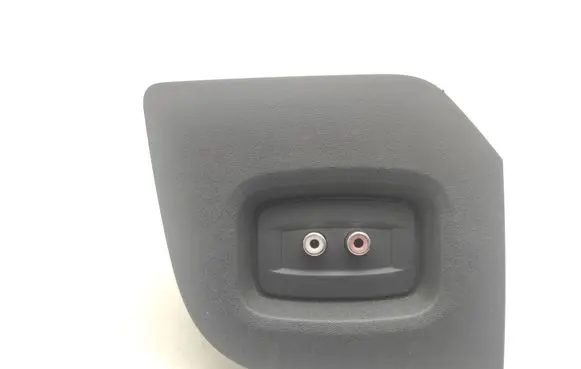 Nissan NV400 AUX in-socket connector 280230005R 688300002R