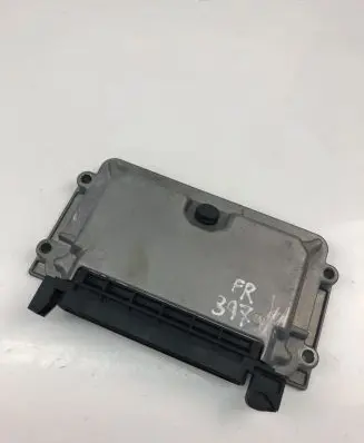 Peugeot 307 Engine control unit/module ECU 9633184780 0261204939