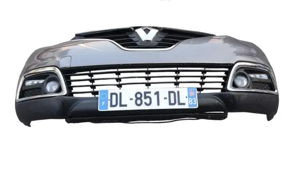Renault Captur Front bumper 