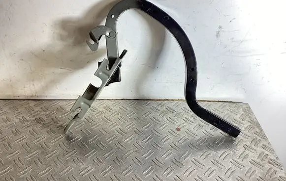 Lexus GS 250 350 300H 450H Tailgate/trunk/boot hinge