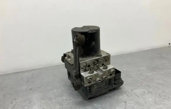 BMW 5 E60 E61 ABS Pump 6783366 ECU3452 8336801