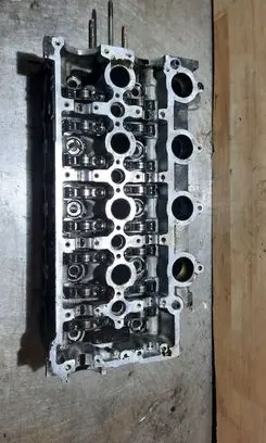 Volvo V50 Engine head 