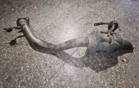 Lexus RX 450H Muffler/silencer 