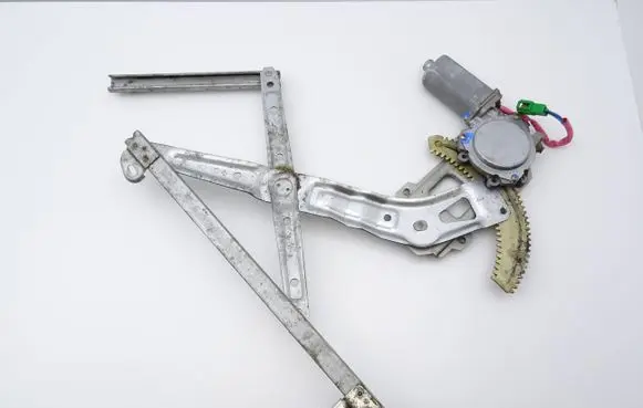Subaru Impreza I Front door window regulator with motor 