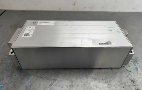 Porsche Taycan 9J1 Hybrid / Electric Car Battery Cell 9J1915591C