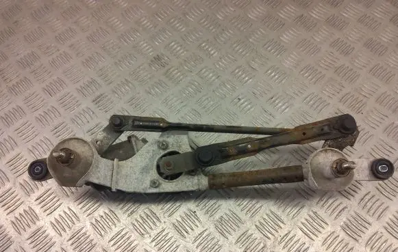 Hyundai i30 Front wiper linkage 98100-A5900