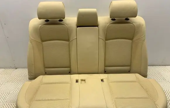 BMW 7 F01 F02 F03 F04 Second row seats 
