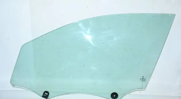 Peugeot 308 Front door window glass four-door