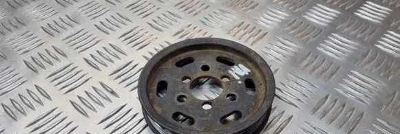 Audi A4 S4 B5 8D Power steering pump pulley 028145255F