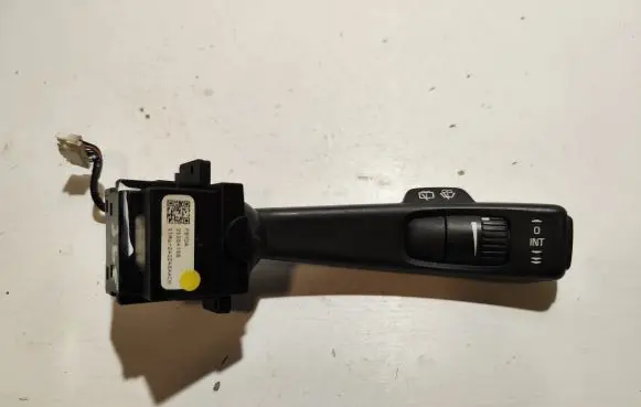 Volvo V70 Wiper control stalk 31264168