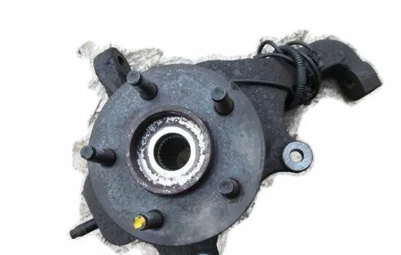 Jeep Cherokee III KJ Front wheel hub spindle knuckle
