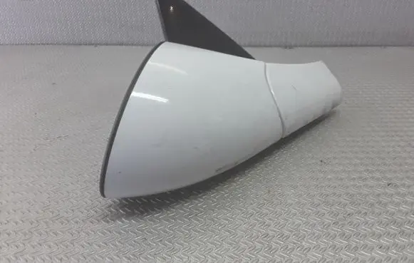 Opel Vectra B Manual wing mirror 0104460606