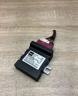 BMW X6 F16 Fuel injection pump control unit/module 7411596 558921