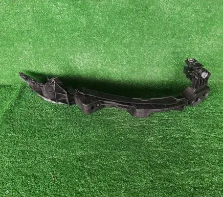 Volkswagen Golf VI Headlight/headlamp mounting bracket 5K0807890