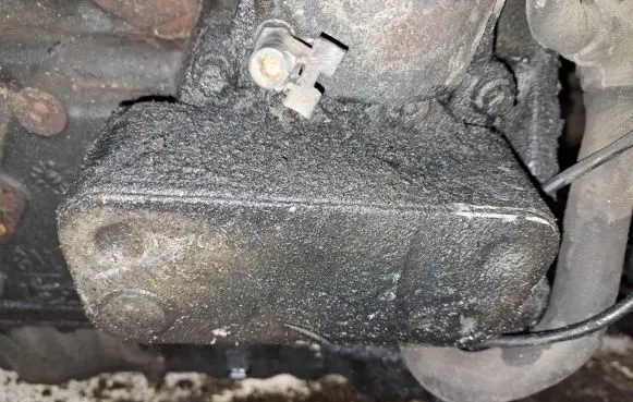 Saab 9-3 Ver1 Engine oil radiator 