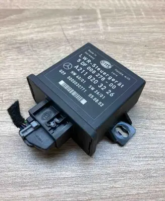 Mercedes-Benz E W211 Light module LCM A2118203226 5DF00827800 WithPlug